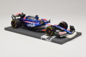 Visa Cash App RB VCARB 01 A. Iwasa FP1 Japanese GP 2024 Minichamps 1:18 117240440 Rășină - imaginea 4 din 7