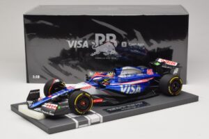 Visa Cash App RB VCARB 01 A. Iwasa FP1 Japanese GP 2024 Minichamps 1:18 117240440 Rășină - imaginea 7 din 7