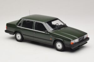 Volvo 740 GL Verde Închis Minichamps 1:18 155171702 Metal - imaginea 4 din 6