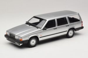 Volvo 740 GL Break Argintiu Minichamps 1:18 155171770 Metal