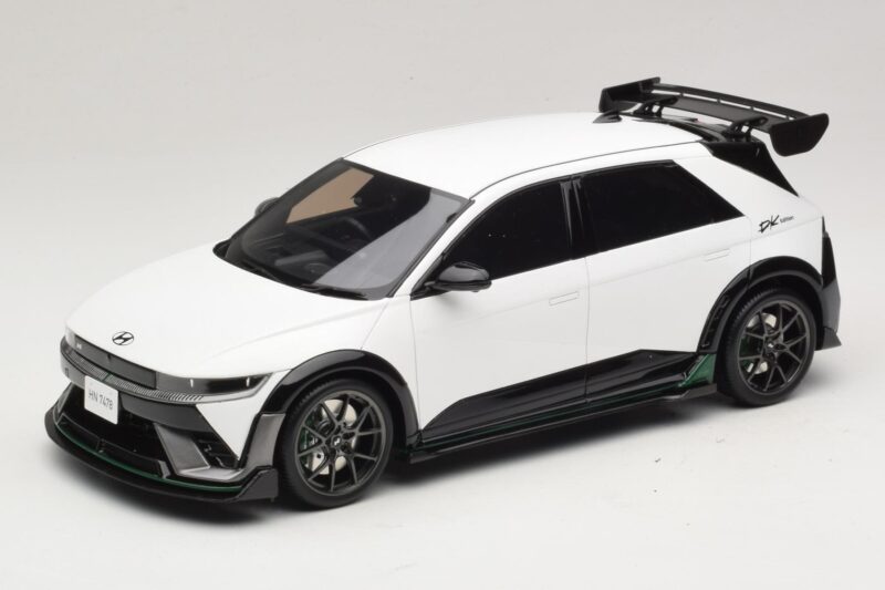 Hyundai Ioniq 5 N DK Edition Atlas White Matt Otto 1:18 OT1227 Rășină