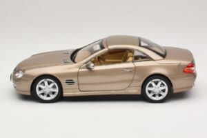 Mercedes SL500 R230 Travertine Beige Norev 1:18 183843 Metal - imaginea 4 din 9