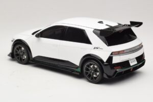 Hyundai Ioniq 5 N DK Edition Atlas White Matt Otto 1:18 OT1227 Rășină - imaginea 5 din 6