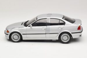 BMW 3-Series E46 6-Cylinder Argintiu UT Models 1:18 20512 Metal - imaginea 3 din 6