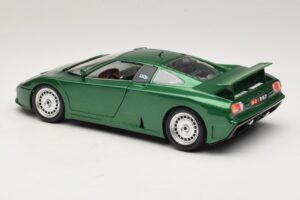Bugatti EB110 Verde Metalizat Bburago 1:18 3003 Metal - imaginea 7 din 8