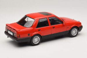 Ford Orion Mk2 1600E Roșu MCG 1:18 MCG18488 Metal - imaginea 2 din 6