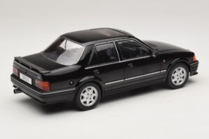 Ford Orion Mk2 RS Package Negru MCG 1:18 MCG18649 Metal - imaginea 2 din 6