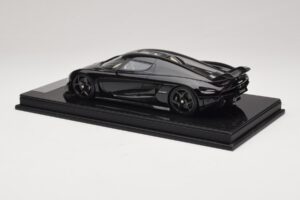 Koenigsegg Regera Negru Pachet Carbon Interior Bej FrontiArt 1:18 REMC042 Rășină - imaginea 5 din 7