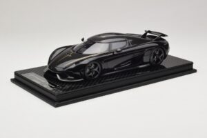 Koenigsegg Regera Negru Pachet Carbon FrontiArt 1:18 Koenigsegg Regera Negru Pachet Carbon FrontiArt 1:18 F079-179 Rășină