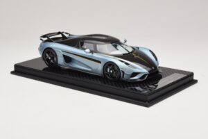 Koenigsegg Regera Albastru Pachet Carbon FrontiArt 1:18 F079-173 Rășină - imaginea 4 din 7