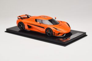 Koenigsegg Regera Portocaliu Pachet Carbon FrontiArt 1:18 F071-153 Rășină - imaginea 4 din 7