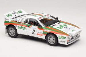 Lancia 037 #2 A. Bettega / M. Perissinot Rally San Marino 1984 Kyosho 1:18 08306F Metal - imaginea 6 din 8