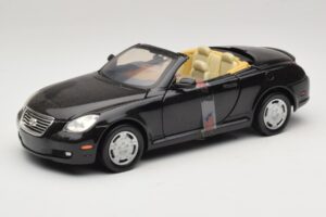 Lexus SC430 Cabriolet Negru Motormax 1:18 73119 Metal
