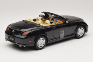 Lexus SC430 Cabriolet Negru Motormax 1:18 73119 Metal - imaginea 2 din 6
