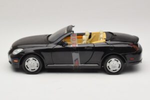Lexus SC430 Cabriolet Negru Motormax 1:18 73119 Metal - imaginea 3 din 6