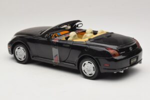 Lexus SC430 Cabriolet Negru Motormax 1:18 73119 Metal - imaginea 5 din 6