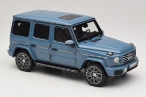 Mercedes G-Class W465 Vintage Blue Norev 1:18 183034 Metal - imaginea 4 din 6