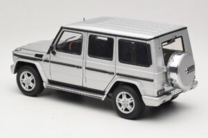 Mercedes G500 W463 LWB Ediție Dealer Argintiu AUTOart 1:18 B66962142 Metal - imaginea 7 din 8