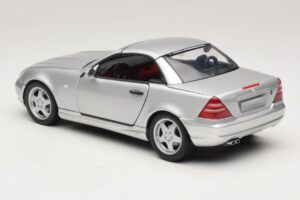 Mercedes SLK230 R170 AMG Roadster Argintiu UT Models 1:18 26152 Metal - imaginea 7 din 8