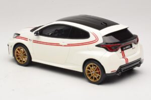 Toyota GR Yaris TGR Italy Ediție Limitată Pure White Otto 1:18 OT1183 Rășină - imaginea 5 din 6