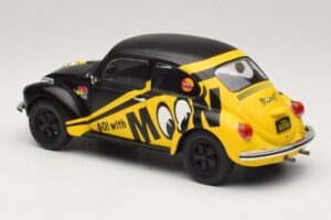 Volkswagen Beetle 1303 Go with Moon Solido 1:18 S1800519 Metal - imaginea 7 din 8
