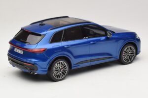 Audi SQ5 FY TFSI Ultra Albastru Otto 1:18 OT1281 Rășină - imaginea 2 din 6