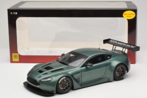 Aston Martin V12 Vantage GT3 Verde AUTOart 1:18 81306 Metal - imaginea 6 din 6
