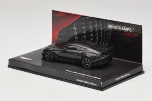 Aston Martin V12 Zagato Scintilla Silver Minichamps 1:43 437137221 Metal - imaginea 3 din 5