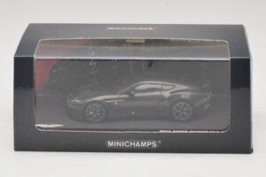 Aston Martin V12 Zagato Scintilla Silver Minichamps 1:43 437137221 Metal - imaginea 5 din 5