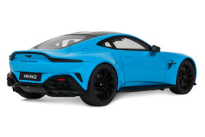 Aston Martin Vantage Elwood Blue GT Spirit 1:18 GT1008 Rășină - imaginea 2 din 5