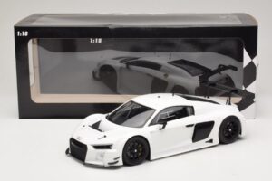 Audi R8 LMS Ultra Alb 2015 Minichamps 1:18 153151100 Metal - imaginea 6 din 6