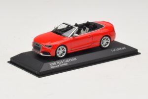 Audi RS5 B8 Cabriolet Roșu Minichamps 1:43 410011230 Metal - imaginea 2 din 4