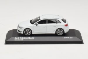 Audi S3 8V Sportback Alb Minichamps 1:43 437013010 Metal