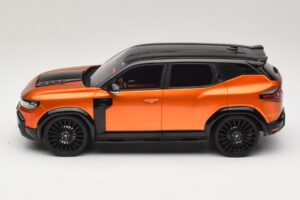 Dacia Duster Mk3 Redust Sport 4x2 Hybrid Metallic Orange Otto 1:18 OT1316 Rășină - imaginea 3 din 6
