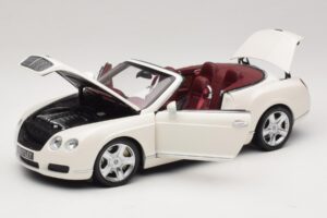 Bentley Continental GTC Alb Cutie De Schimb Minichamps 1:18 100139032-R1 Metal - imaginea 2 din 8