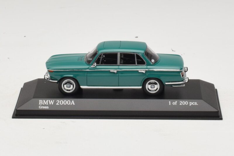 BMW 2000A Verde Minichamps 1:43 437023001 Metal