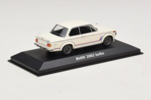BMW 2002 Turbo Alb Maxichamps 1:43 940022201 Metal - imaginea 2 din 4