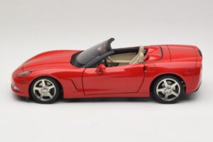 Chevrolet Corvette C6 Cabriolet Roșu AUTOart 1:18 71221 Metal - imaginea 4 din 8