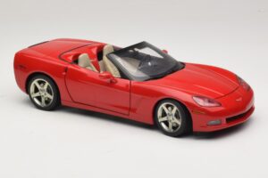 Chevrolet Corvette C6 Cabriolet Roșu AUTOart 1:18 71221 Metal - imaginea 6 din 8