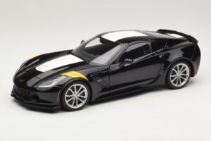 Chevrolet Corvette C7 Grand Sport Negru cu Dungi Albe AUTOart 1:18 71273 Compozit
