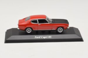 Ford Capri I Roșu cu Capotă Neagră Maxichamps 1:43 940085801 Metal