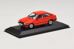 Ford Escort Mk3 3 Uși Roșu Minichamps 1:43 400085000 Metal - imaginea 2 din 4