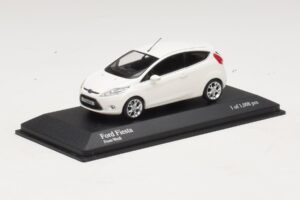 Ford Fiesta Mk6 Alb Minichamps 1:43 400088002 Metal - imaginea 2 din 4