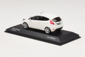 Ford Fiesta Mk6 Alb Minichamps 1:43 400088002 Metal - imaginea 3 din 4