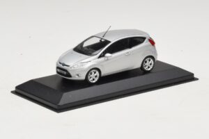 Ford Fiesta Mk7 Moondust Silver Metallic Minichamps 1:43 403088003 Metal - imaginea 2 din 4