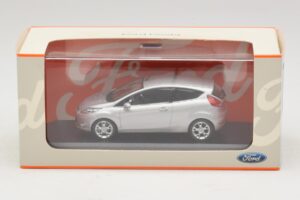 Ford Fiesta Mk7 Moondust Silver Metallic Minichamps 1:43 403088003 Metal - imaginea 4 din 4