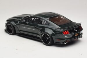 Ford Mustang Liberty Walk Verde GT Spirit 1:18 GT838 Rășină - imaginea 5 din 6