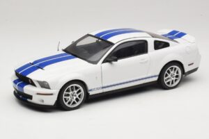 Ford Shelby Cobra GT500 Concept Alb cu Dungă Albastră AUTOart 1:18 73052 Metal
