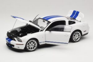 Ford Shelby Cobra GT500 Concept Alb cu Dungă Albastră AUTOart 1:18 73052 Metal - imaginea 2 din 8