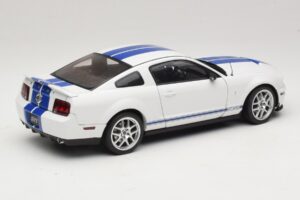 Ford Shelby Cobra GT500 Concept Alb cu Dungă Albastră AUTOart 1:18 73052 Metal - imaginea 3 din 8